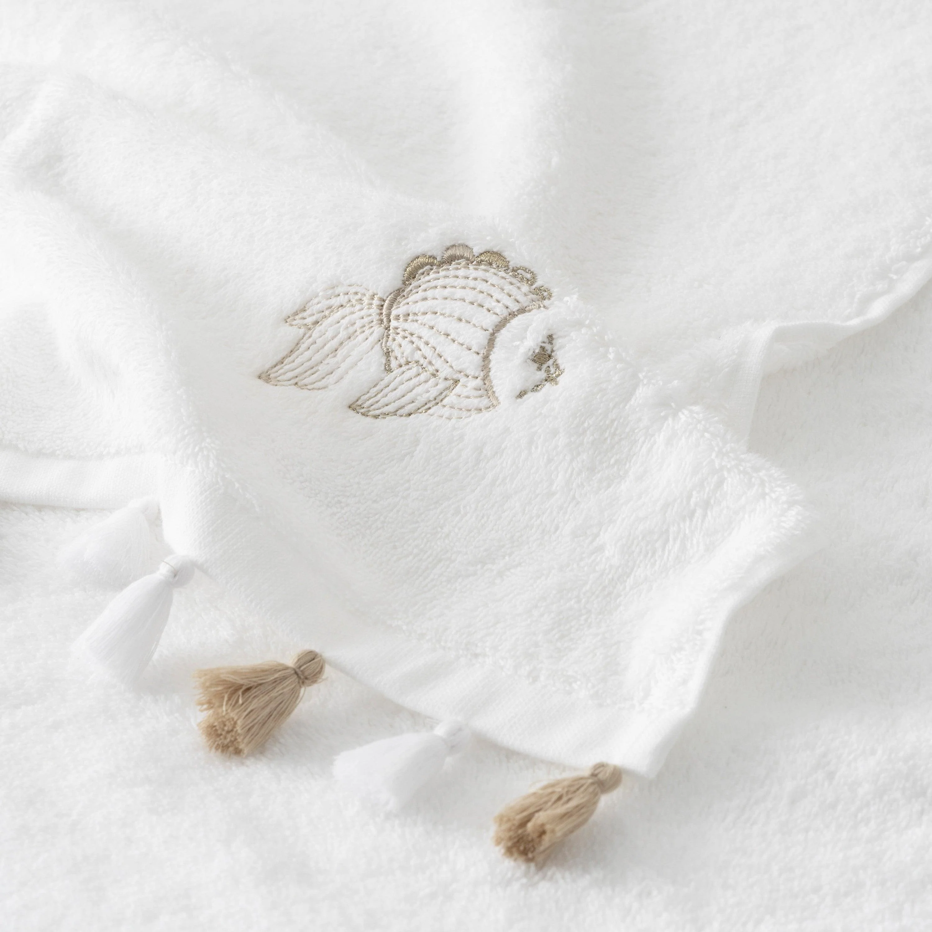 Amorgos Cotton Bath Towel - White - Image 5