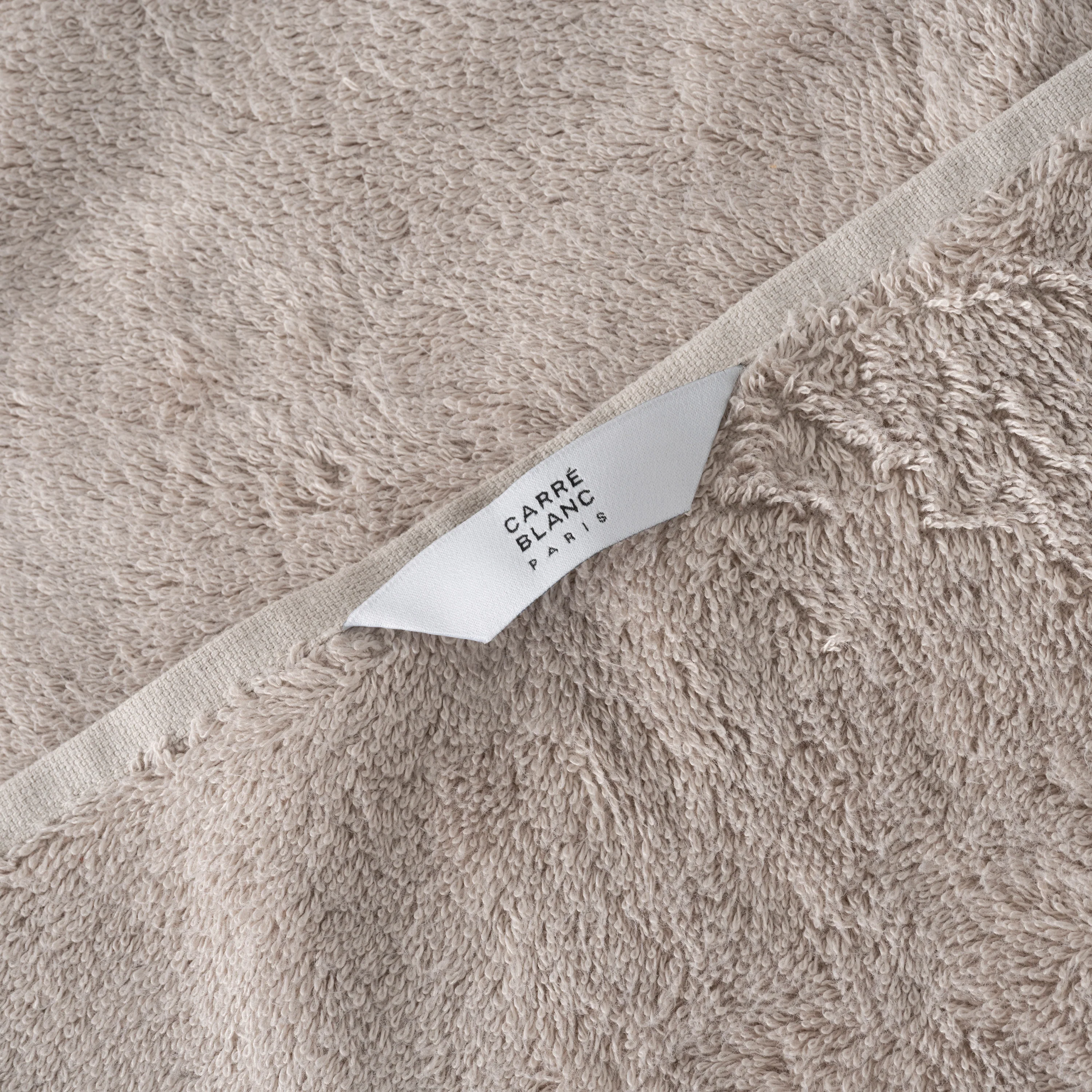 Aura Cotton & Bamboo Viscose Guest Towel - Mole Brown - Image 4