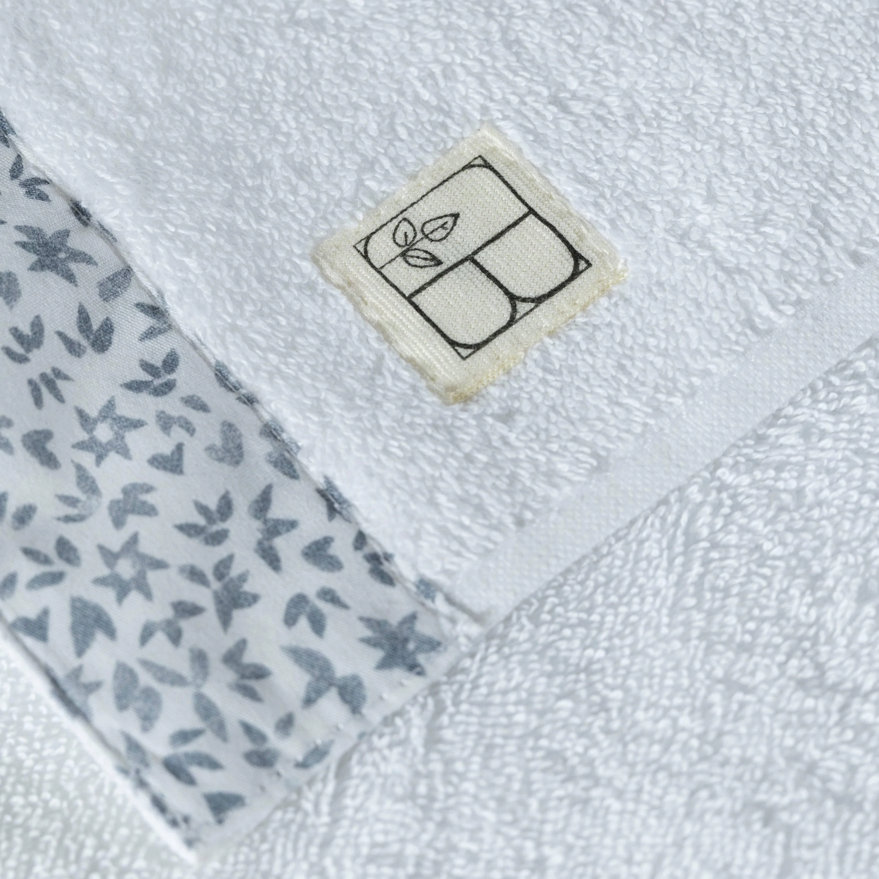Câline Organic Cotton Bath Towel - White - Image 7