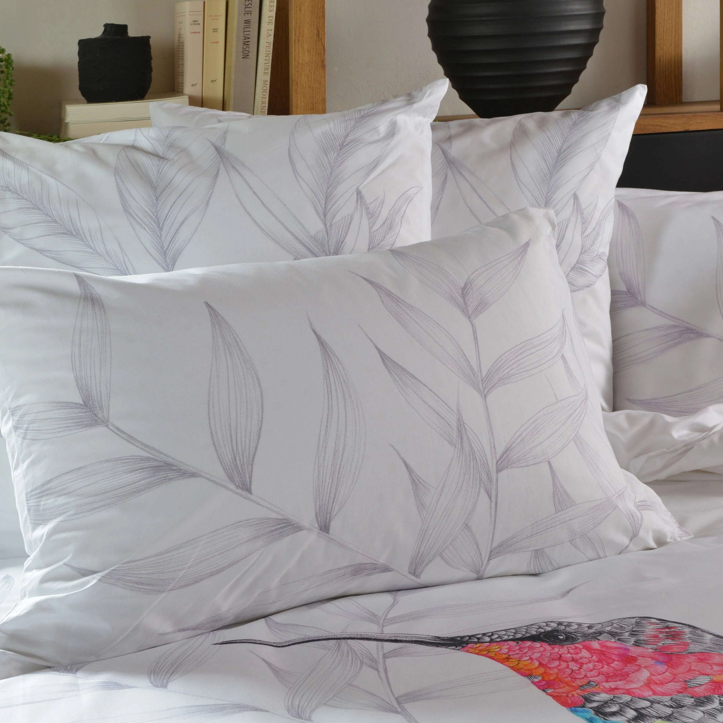 Calypte Square Cotton Pillowcase - Image 3