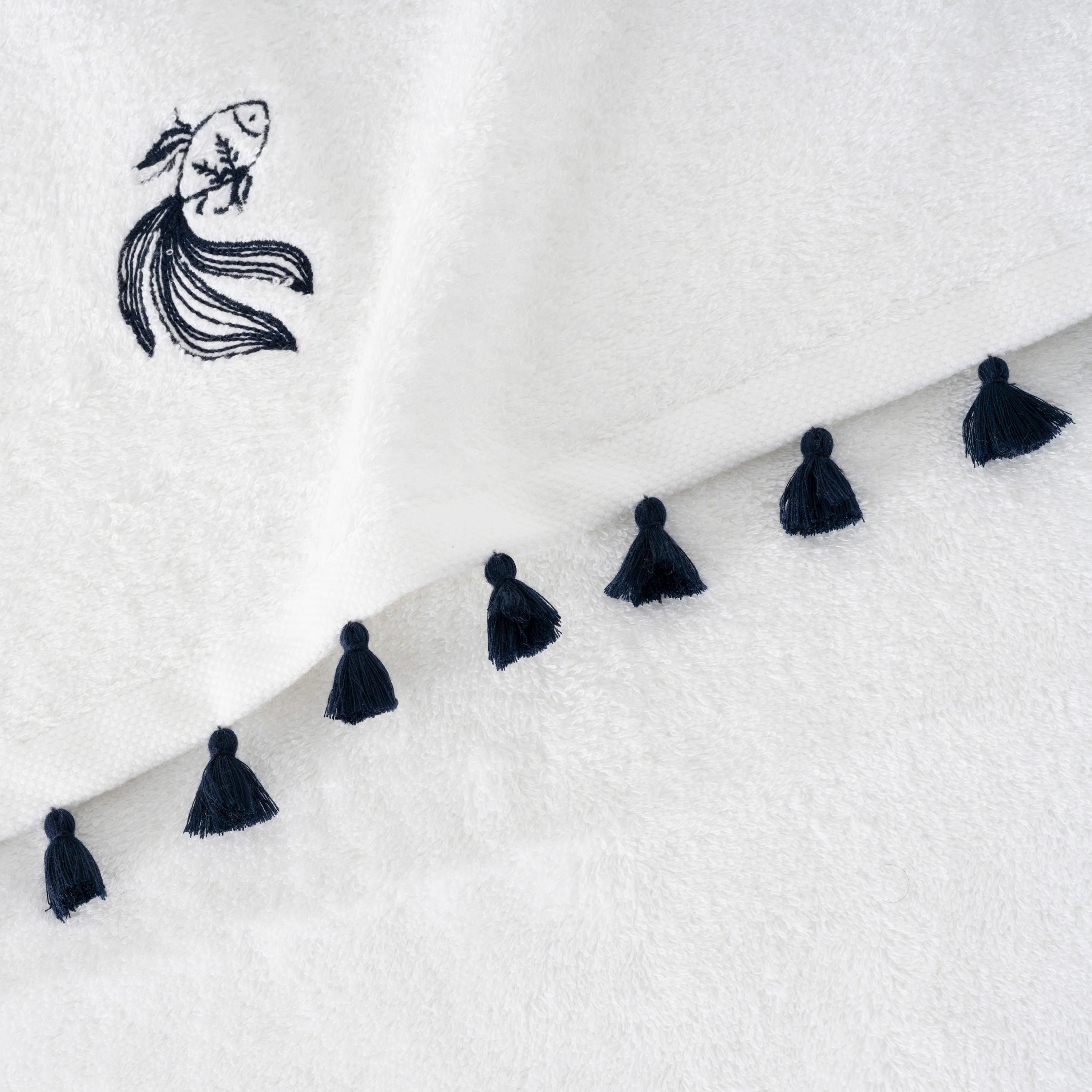 Demilune Cotton & Bamboo Viscose Bath Towel - White - Image 5