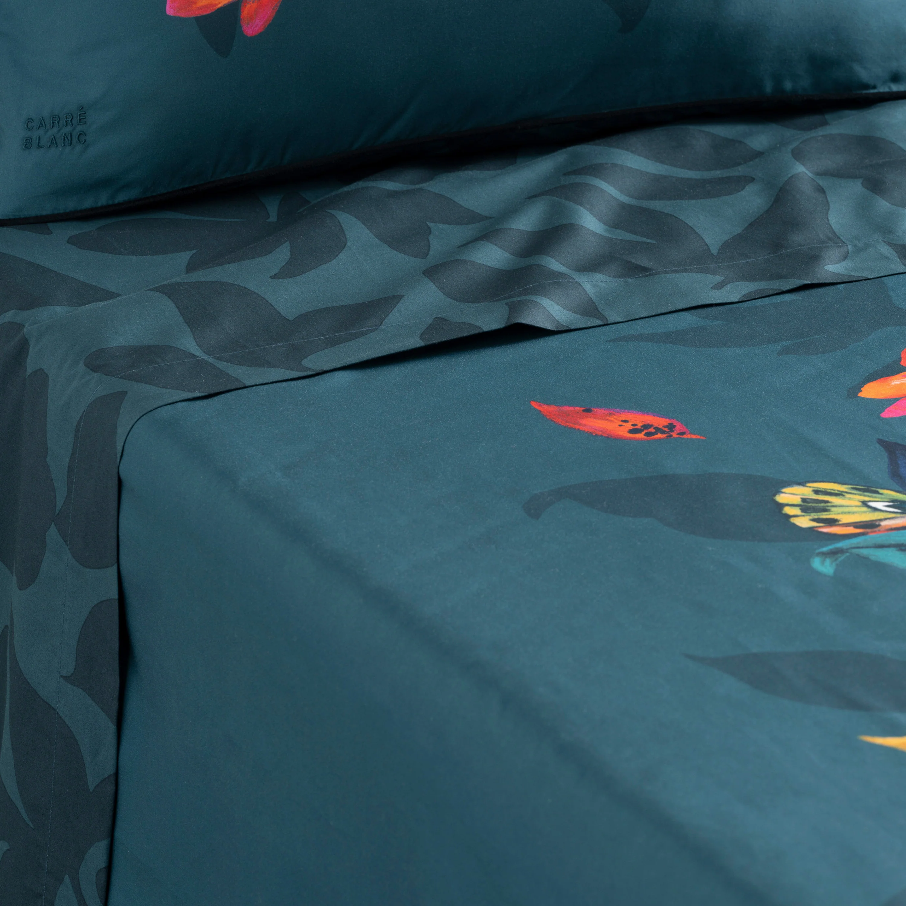 Eclats Print Cotton Flat Sheet - Image 2