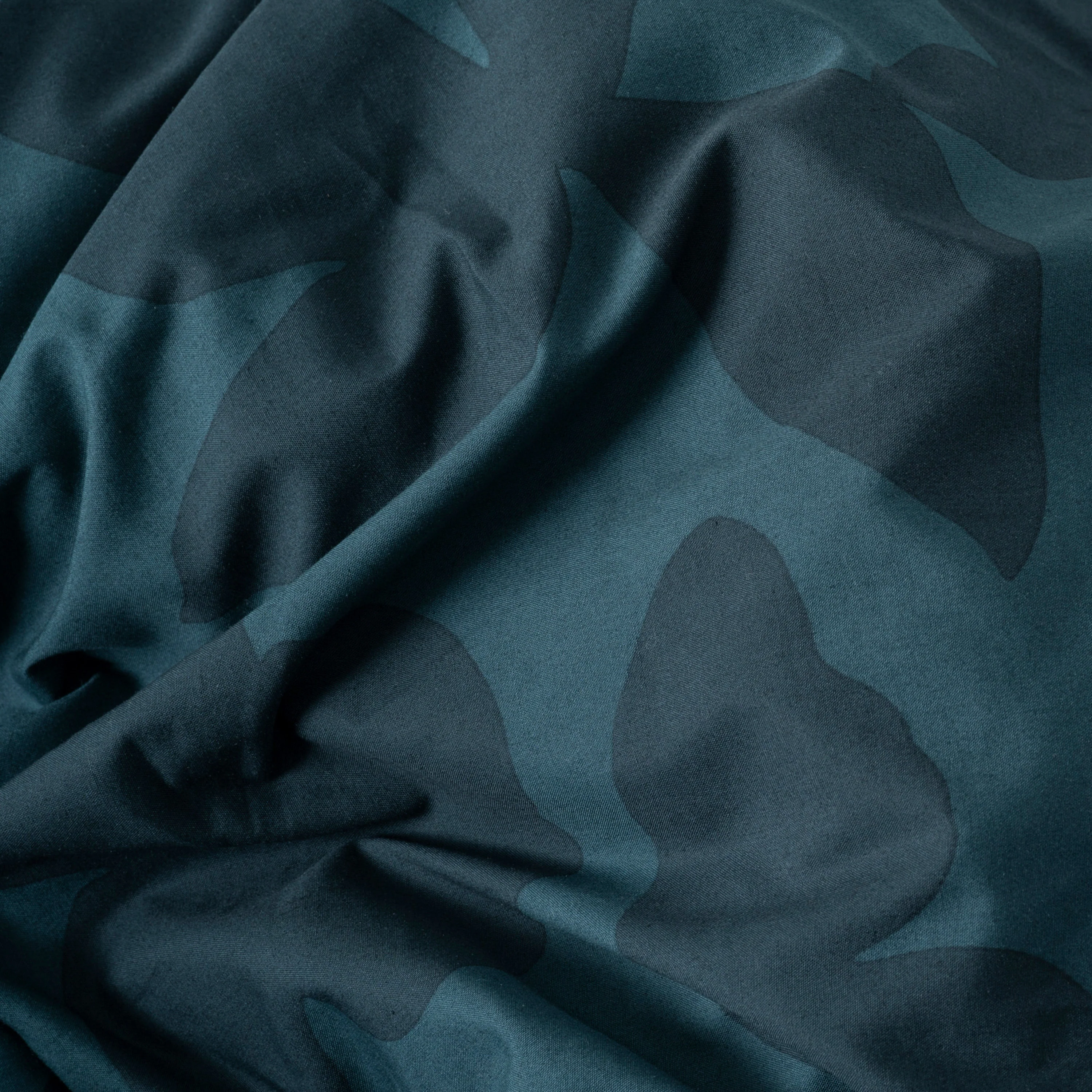 Eclats Print Cotton Duvet Cover - Image 3