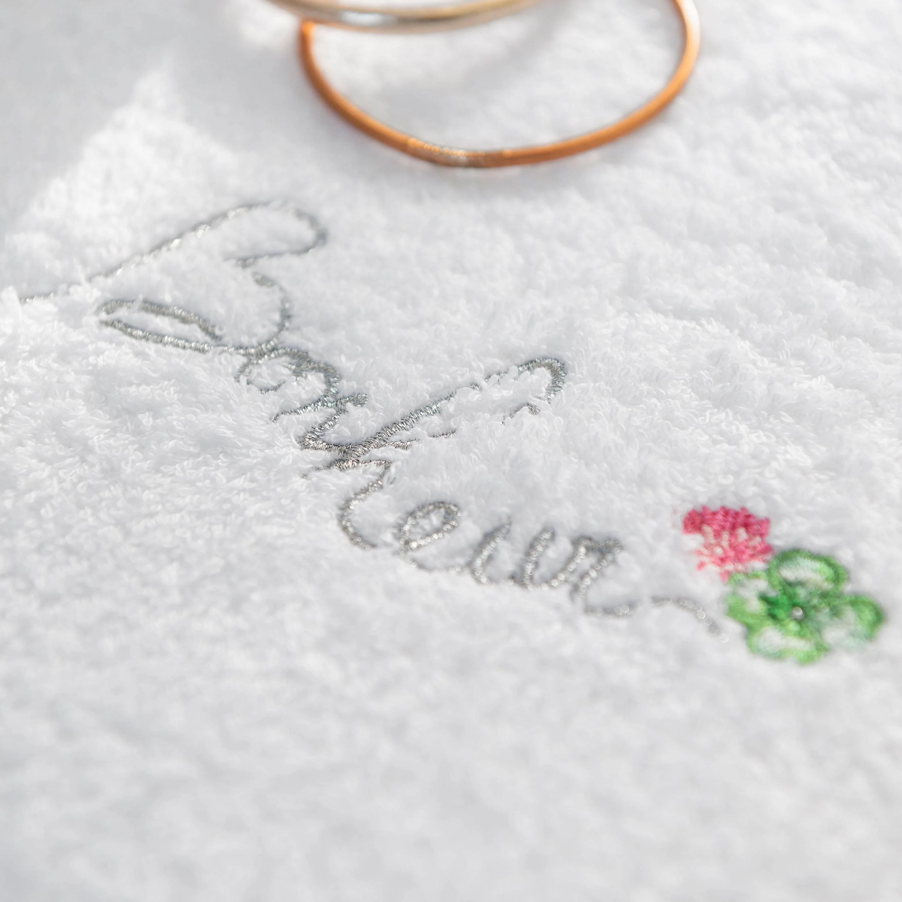 Eloges Cotton and Bamboo Viscose Bath Towel - White - Image 4