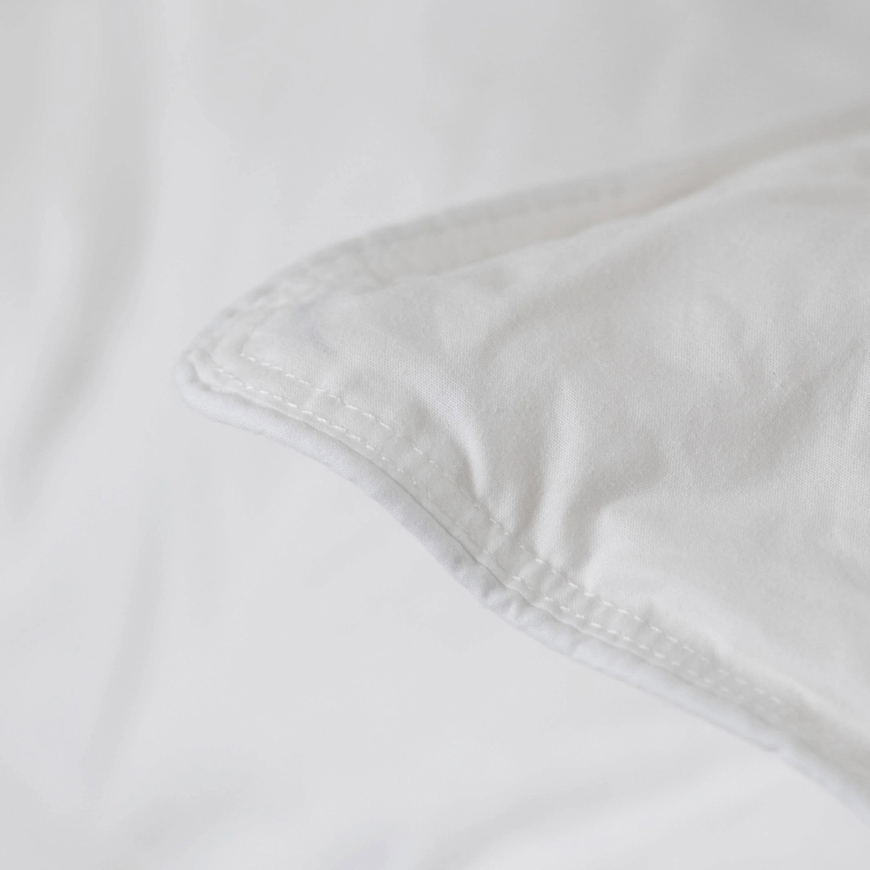 Essentiel Duck Down 4-Season Duvet - Image 2