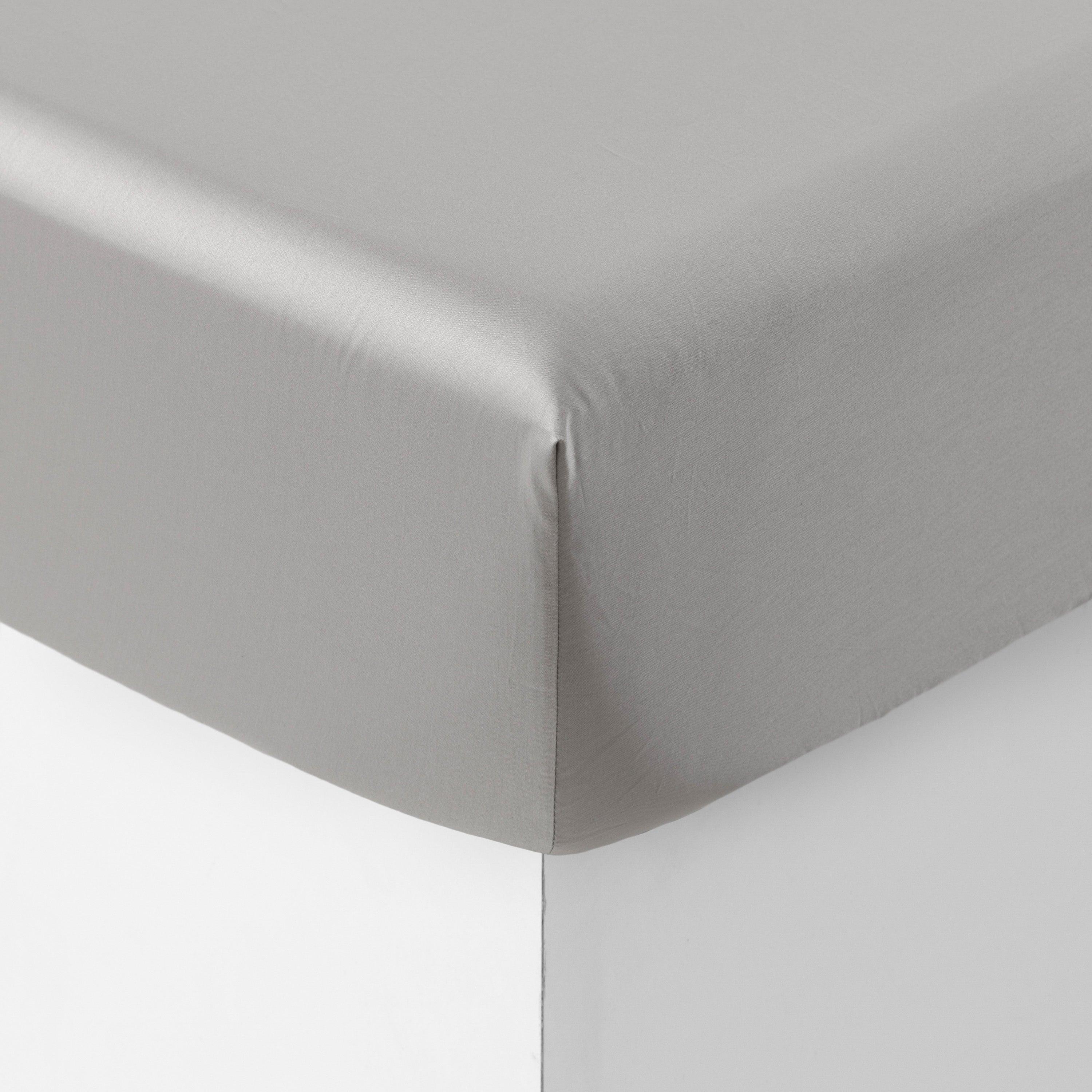 Fitted Sheet in Cotton Titanium - Image 2