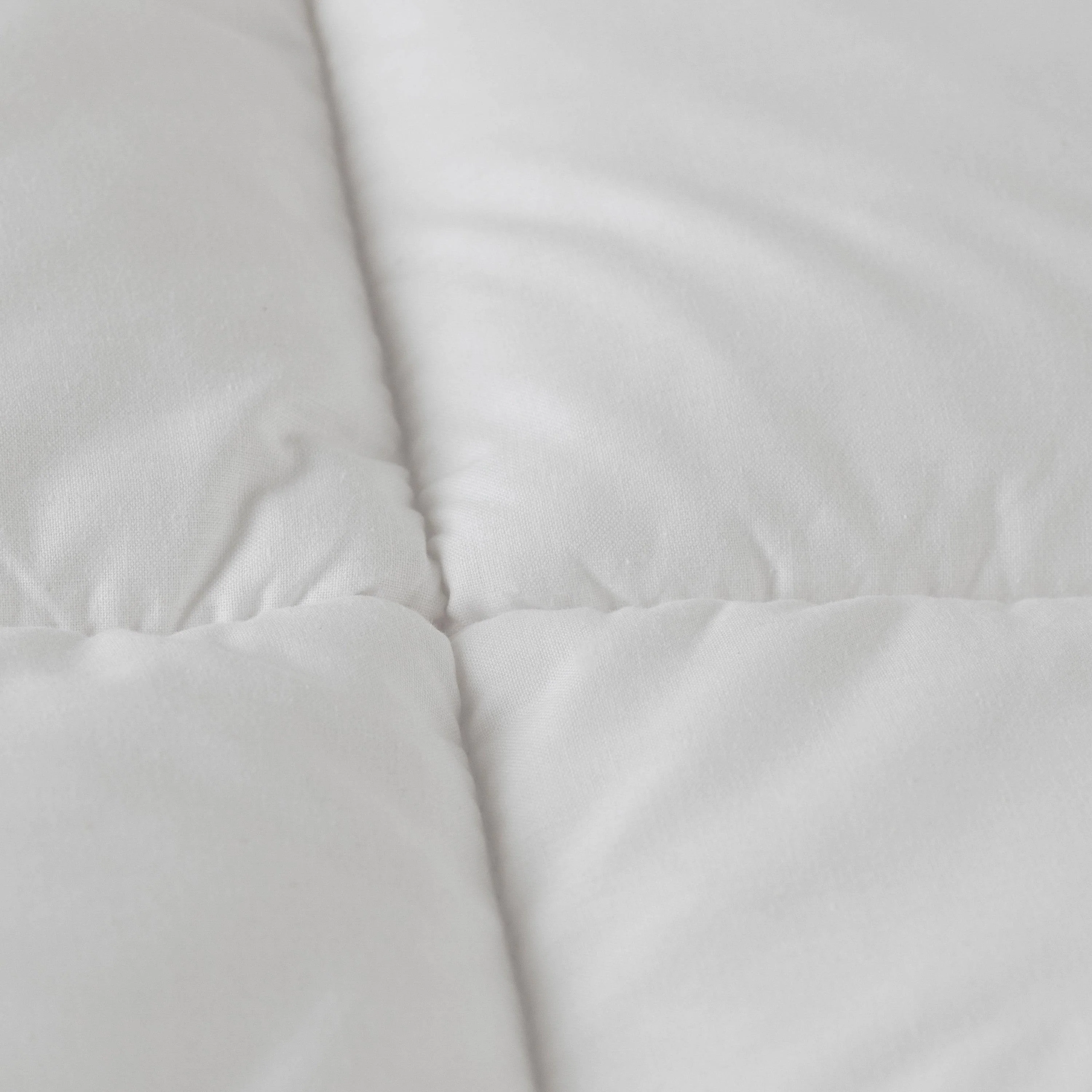 Fuji Synthetic Winter Duvet - White - Image 4