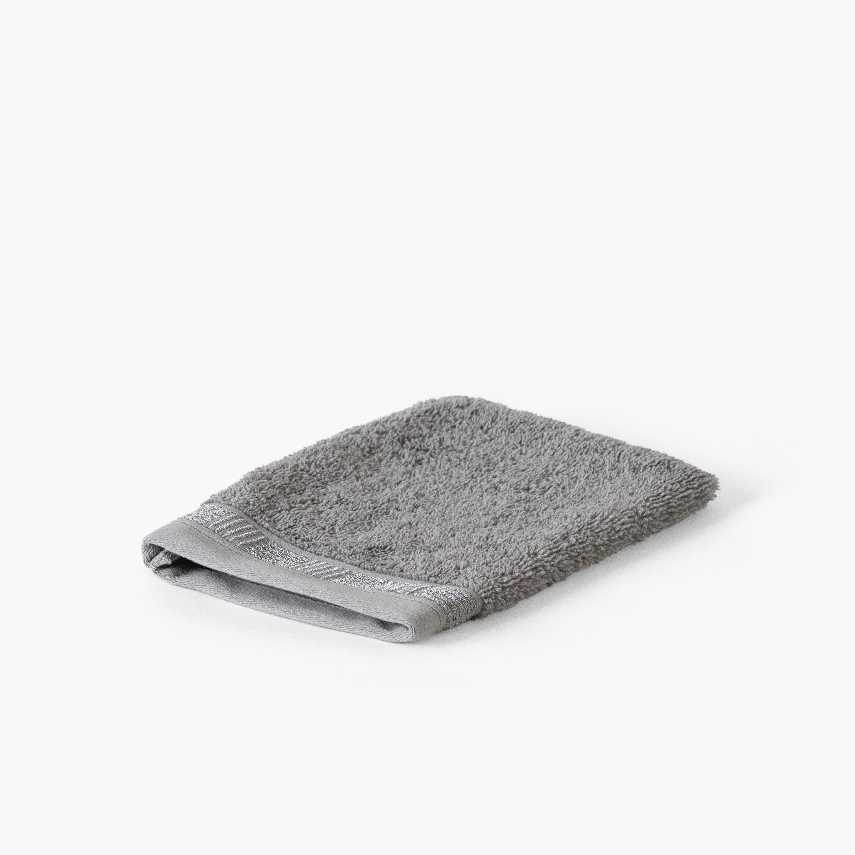 Glove in Cotton Titane Pewter Grey - Image 3