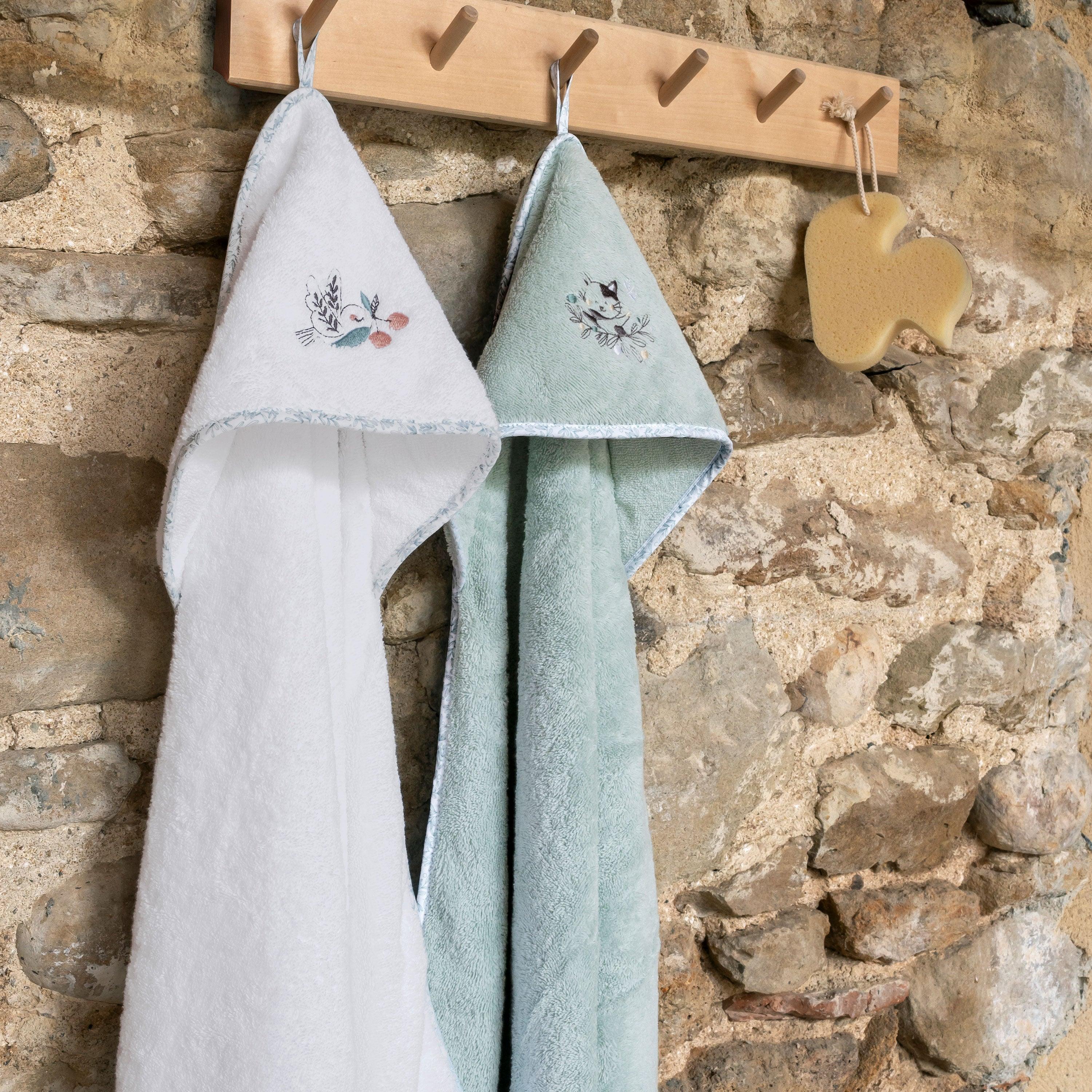 Jardine Organic Cotton Bath Cape - White - Image 6