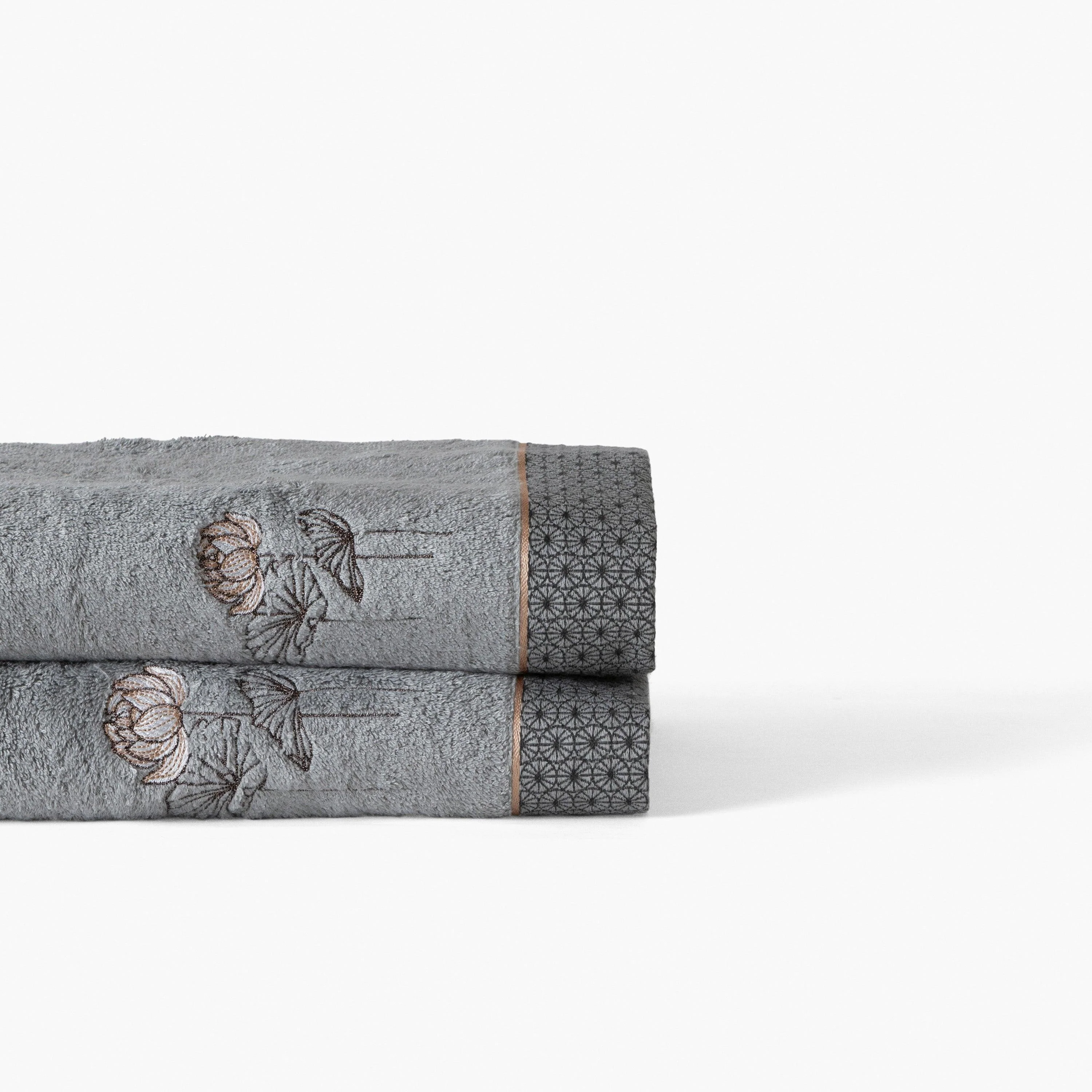 Lotus Grey Green Cotton Bath Towel - Image 5