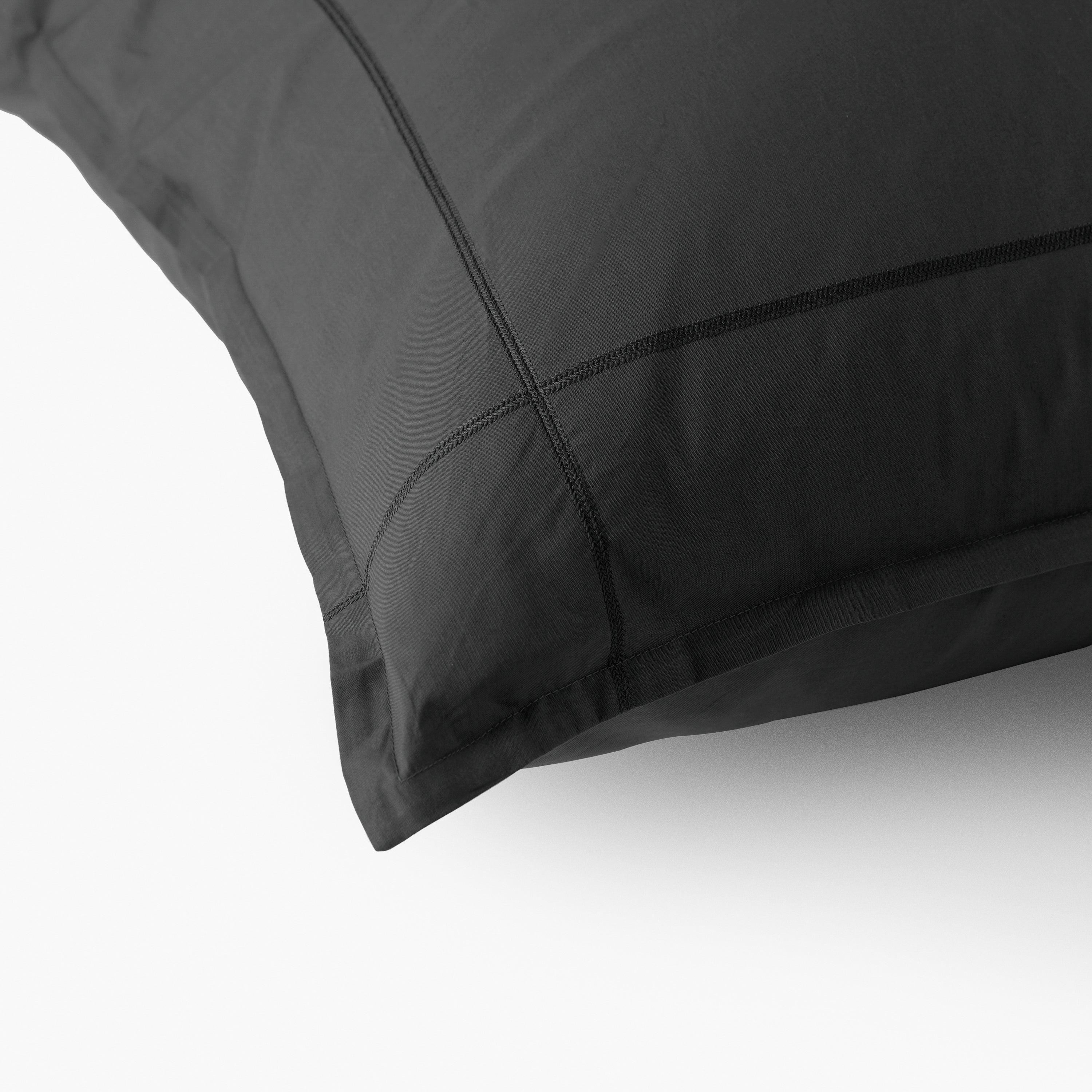 Neo Rectangular Cotton Pillowcase - Anthracite - Image 4