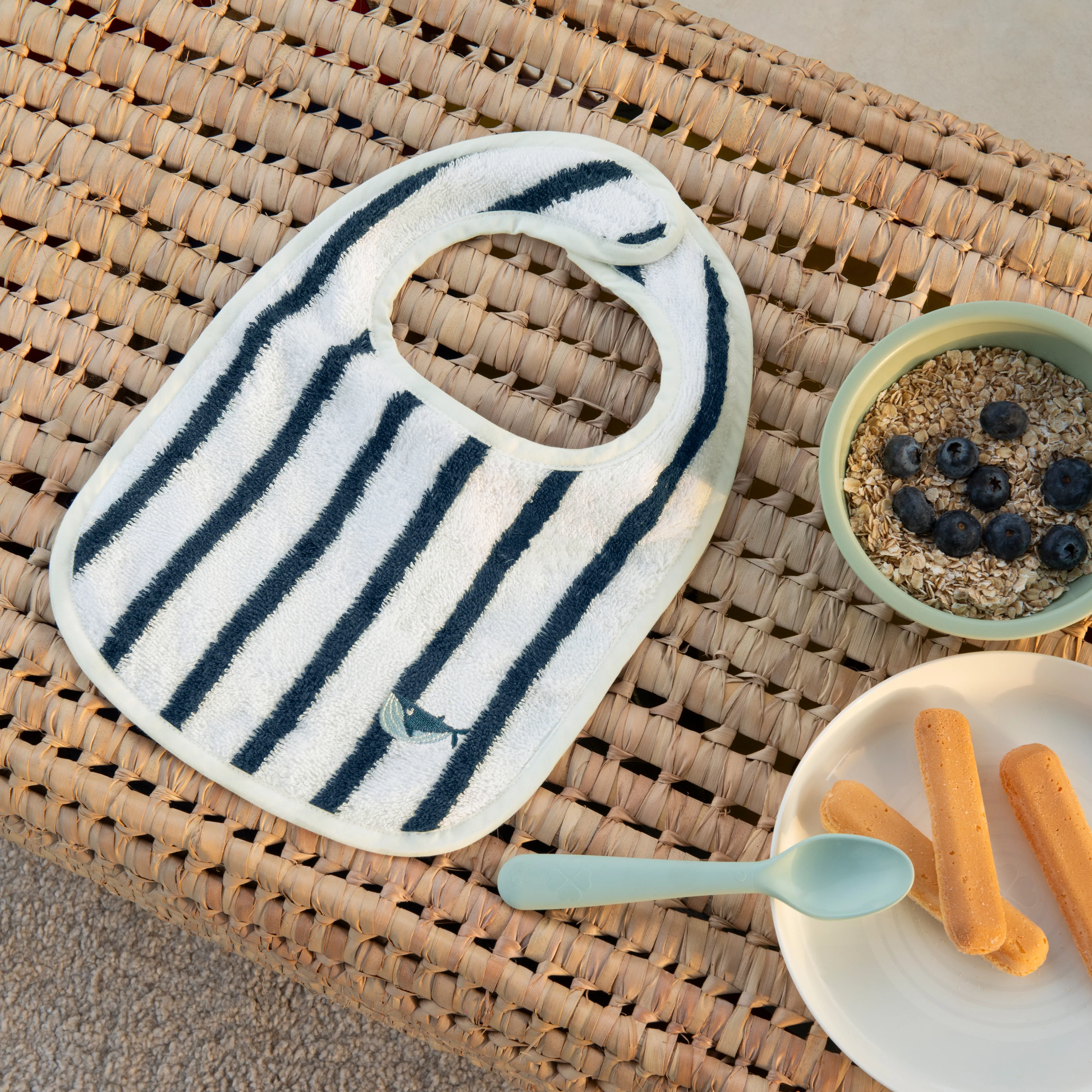 O Douce Organic Cotton Mini Bib - White - Image 2