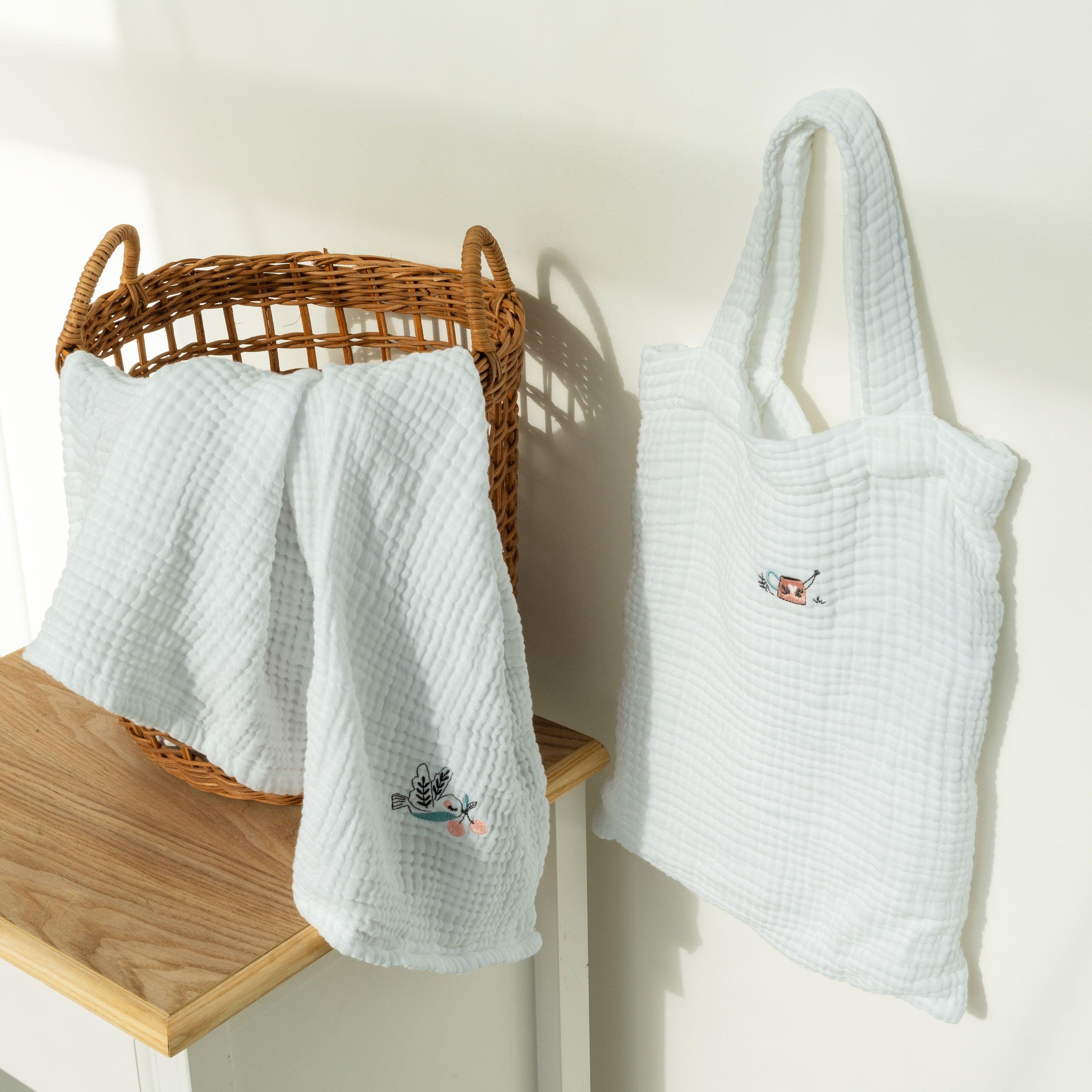 Organic Cotton Gauze Diaper Bag And Changing Mat Jardine White - Image 2