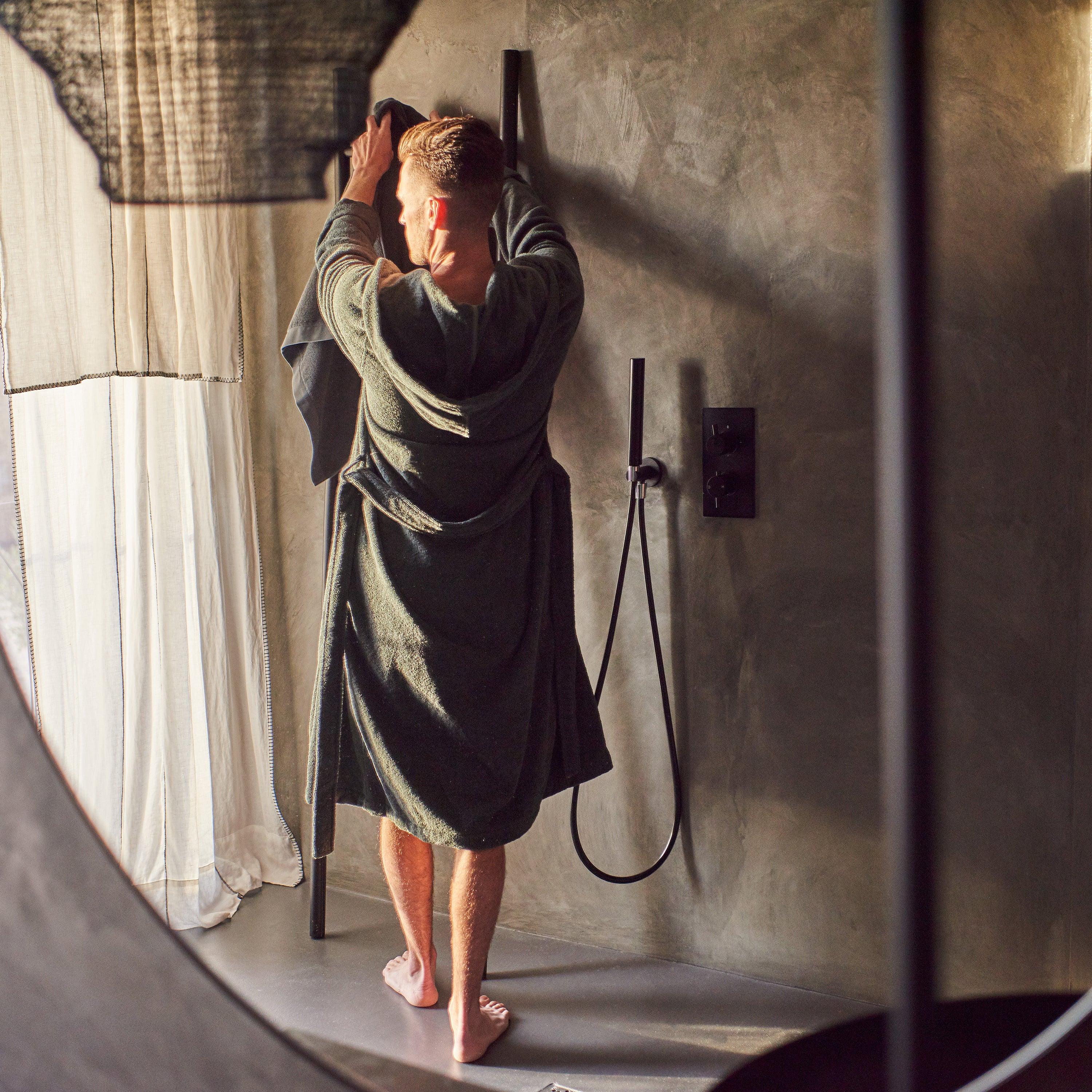 Osmose Men's Hooded Organic Cotton Bathrobe - Charcoal - Image 2