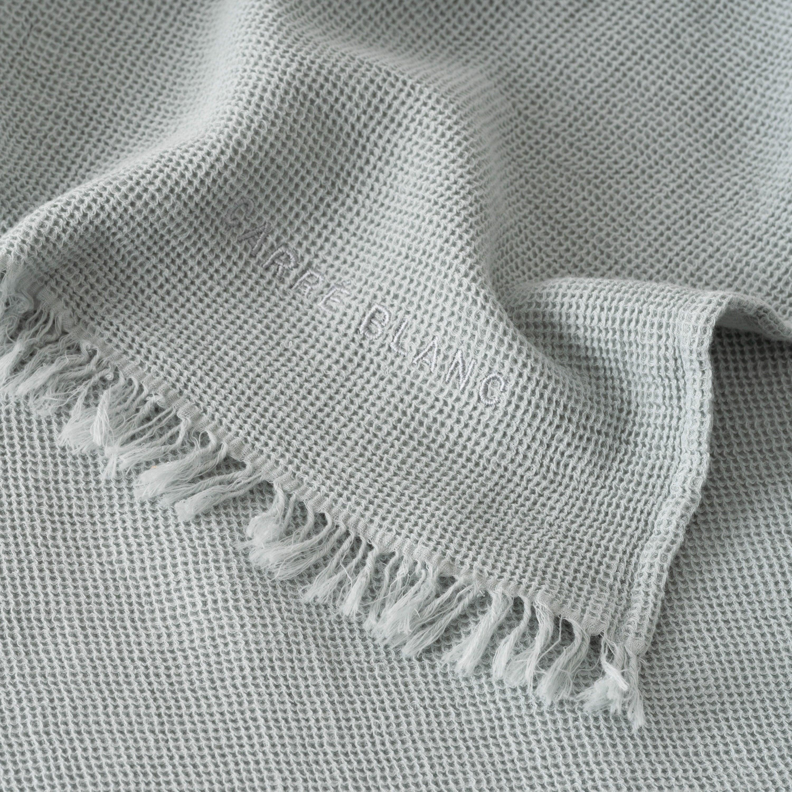 Pyla Cotton Turkish Beach Towel - Glacier - Image 4