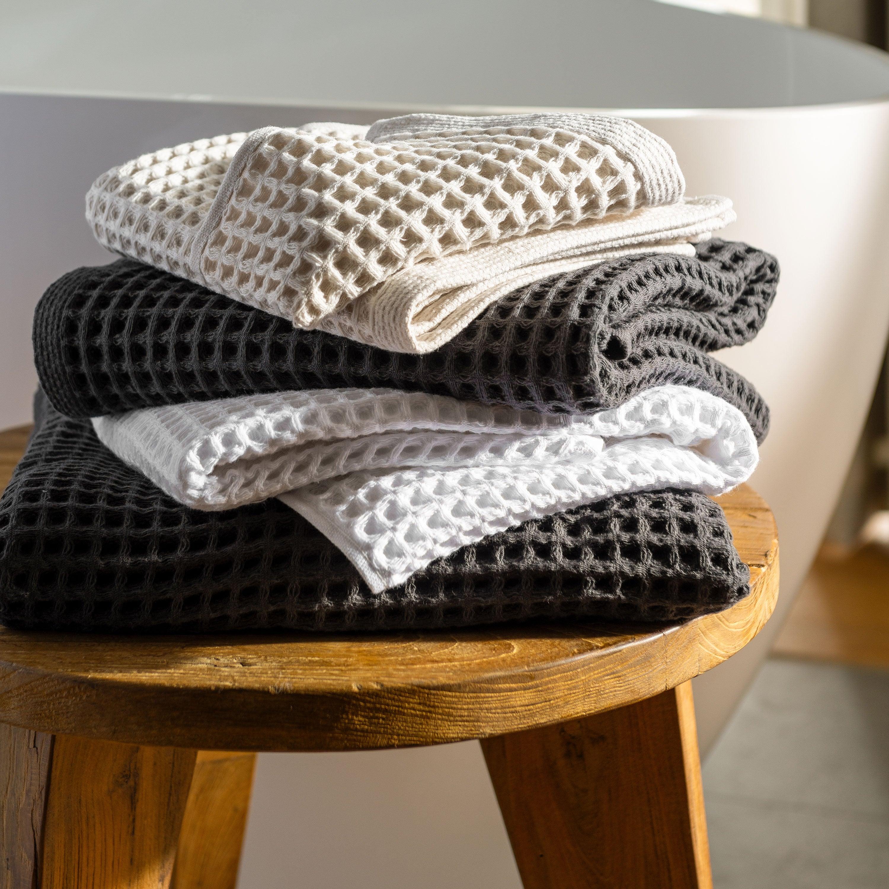 Quadro Organic Cotton Towel - Natural - Image 7