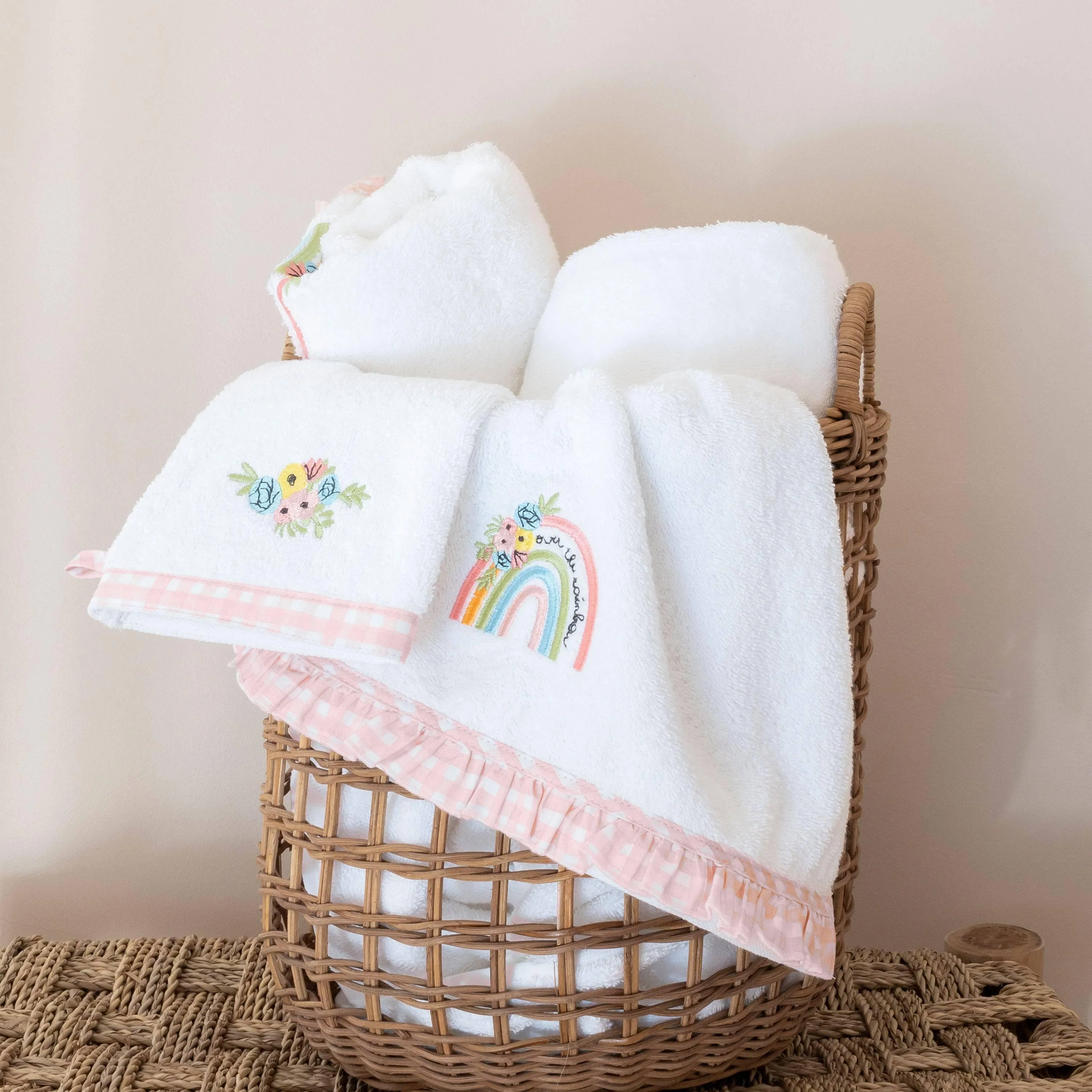 Rêve D'or Embroidered Bath Towel - Image 3
