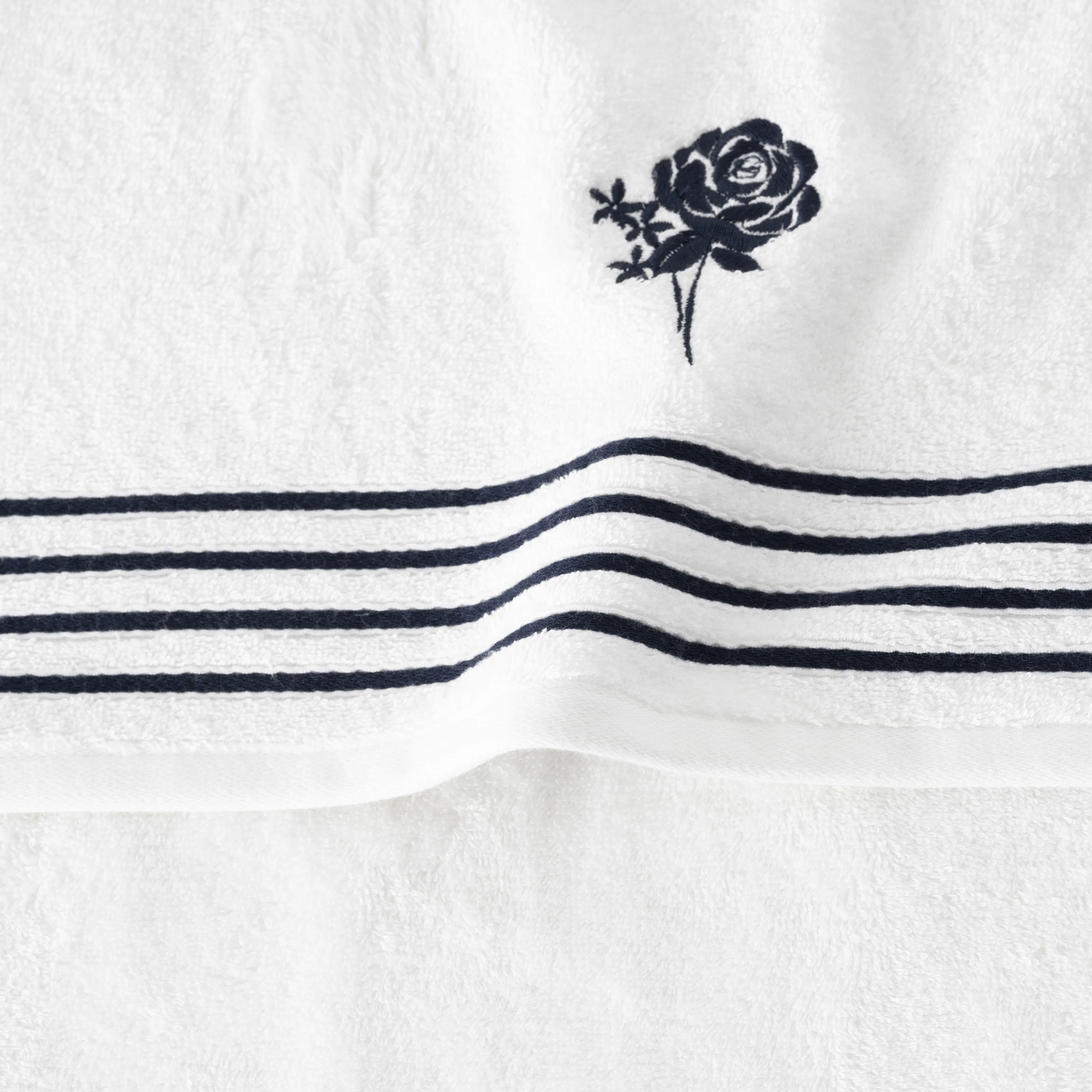 Rosablue Cotton & Bamboo Viscose Bath Towel - White - Image 4