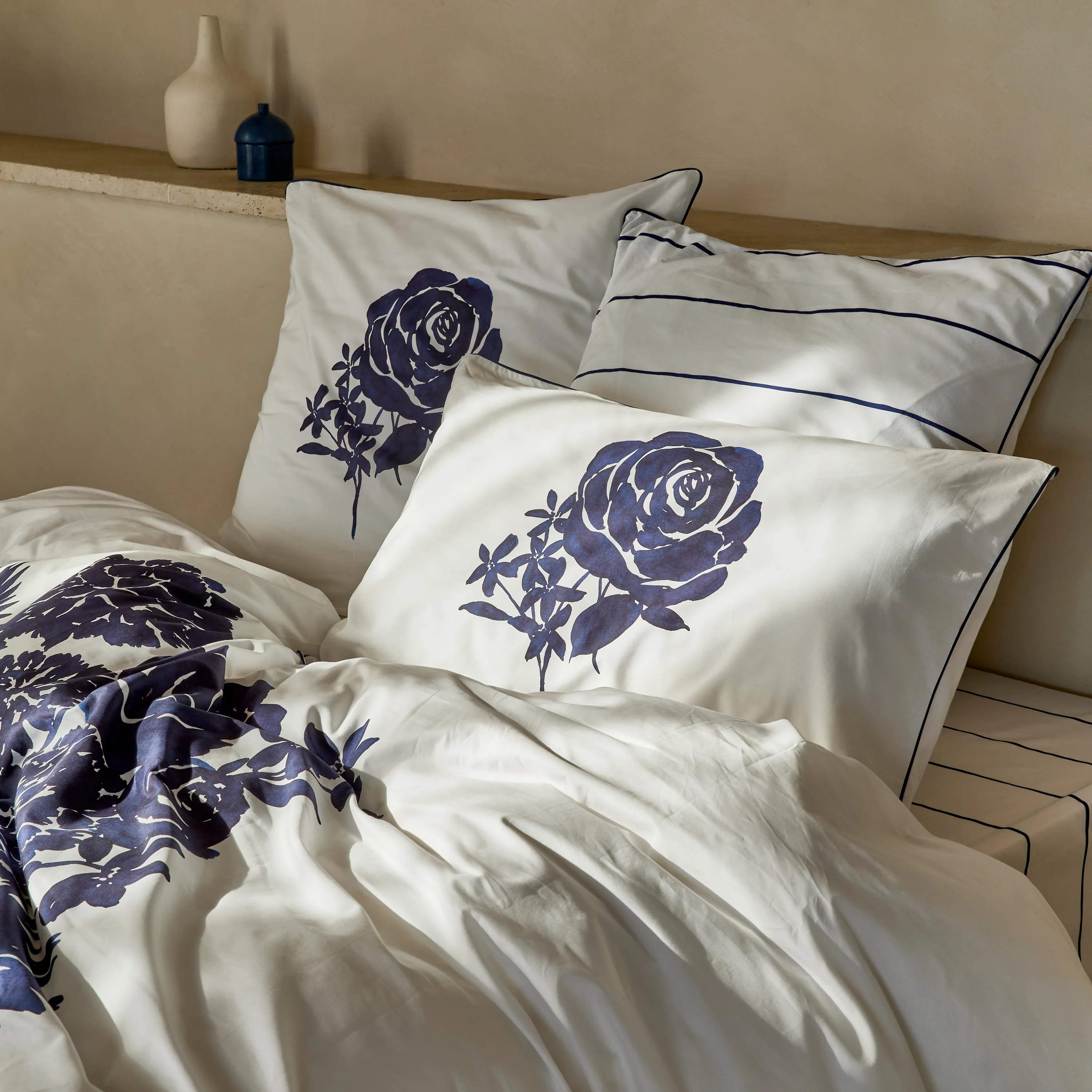 Rosablue Square Cotton Pillowcase - White - Image 3