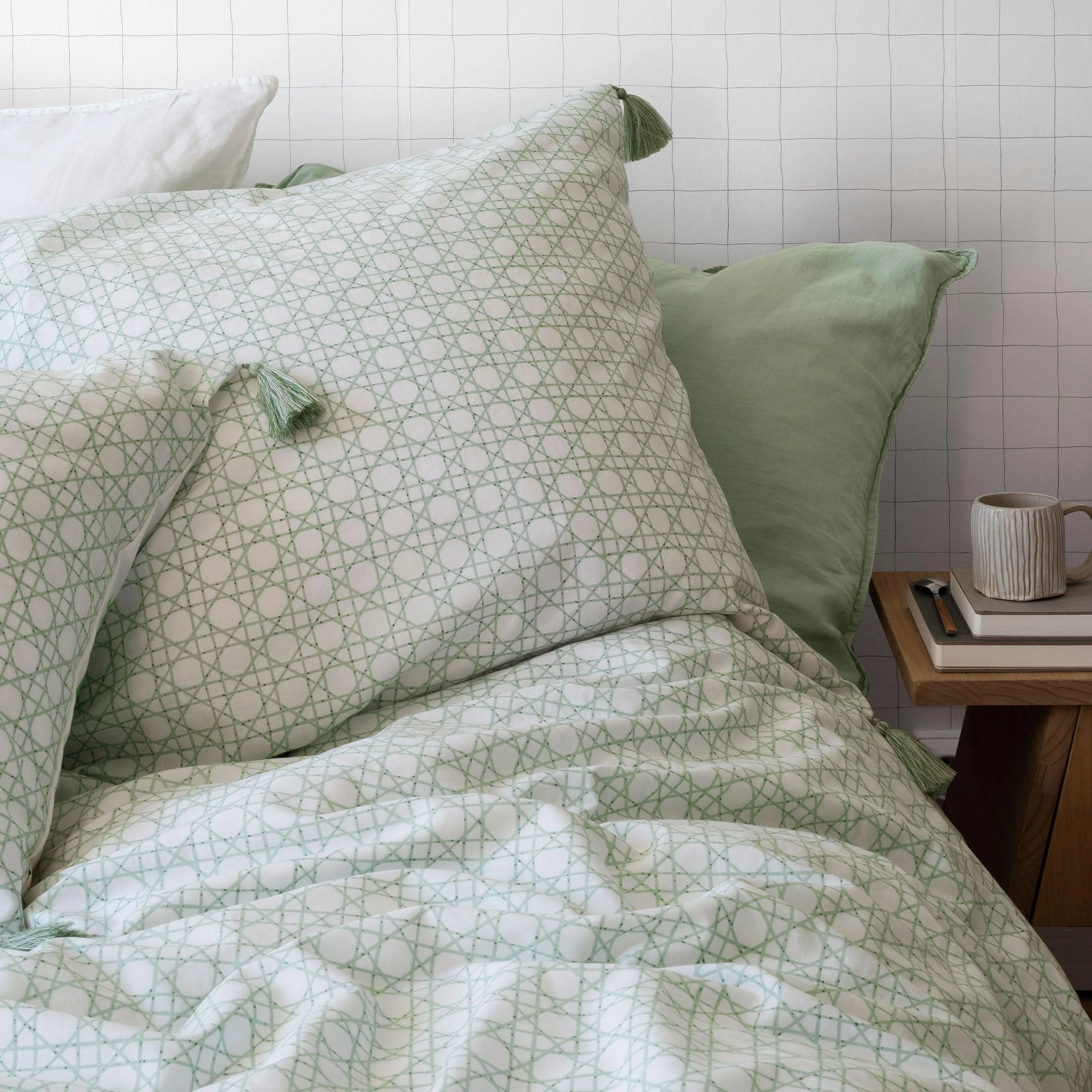 Square Pillowcase in Cotton and Linen Aloevera - Image 5