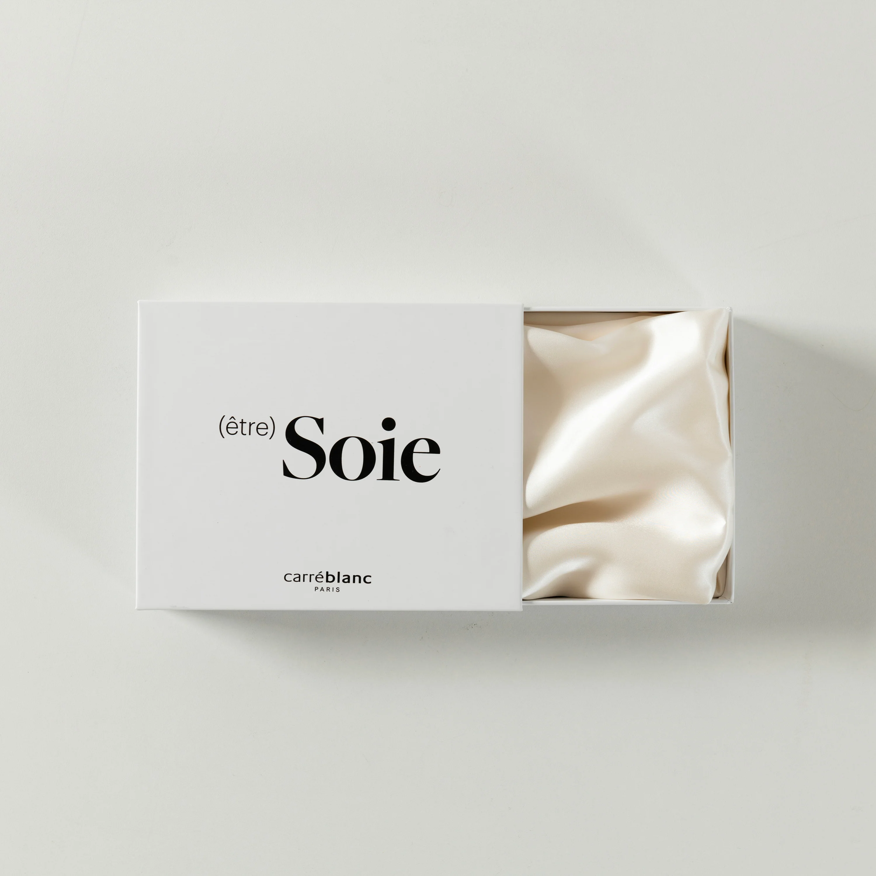 Beauté Mulberry Silk Square Pillowcase - Ivory - Image 2