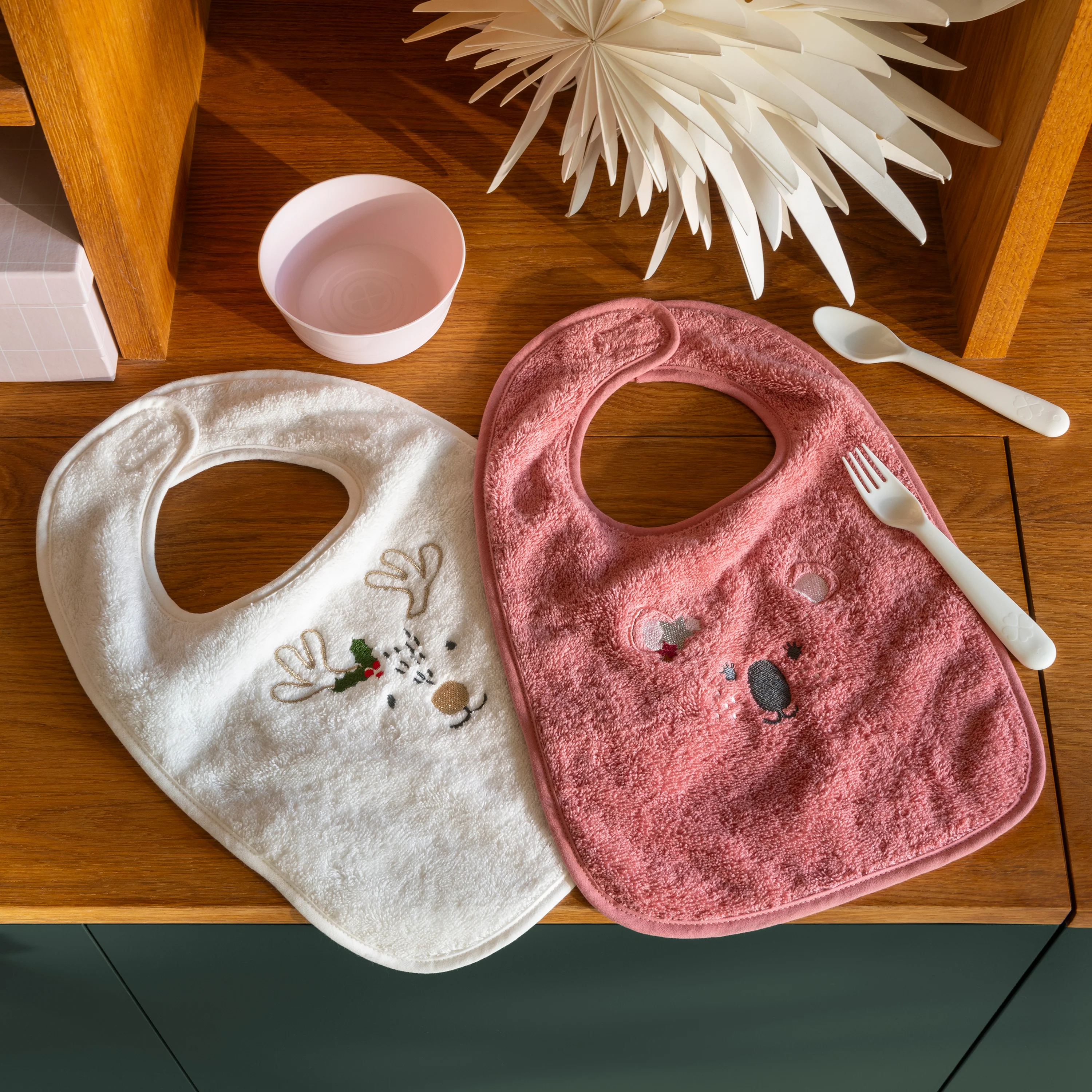Xmasful Cotton Bib - Ivory Beige - Image 2