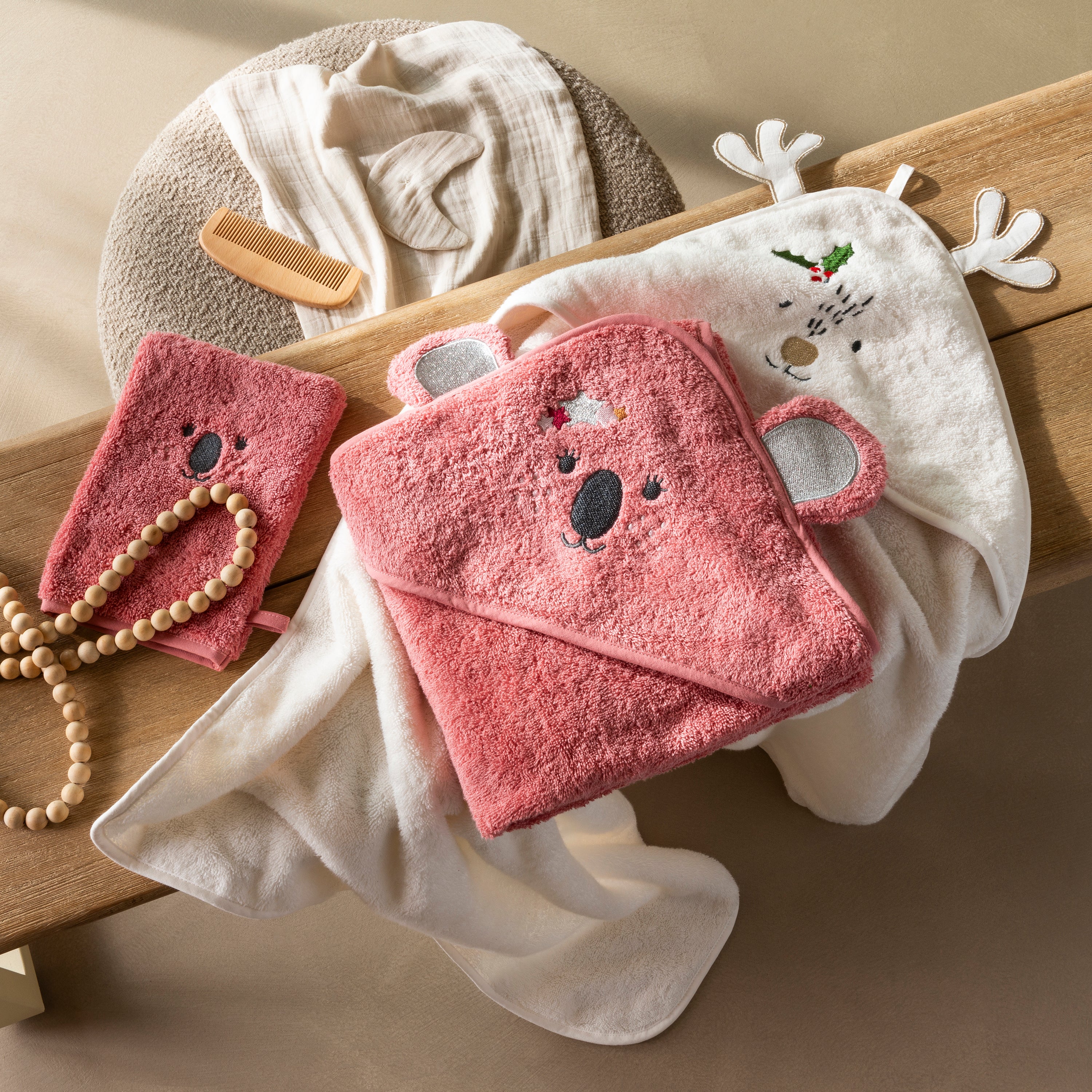 Xmasful Children's Cotton Bath Cape - Petale - Image 5